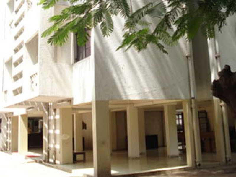 Hotel Meru Пуна Экстерьер фото